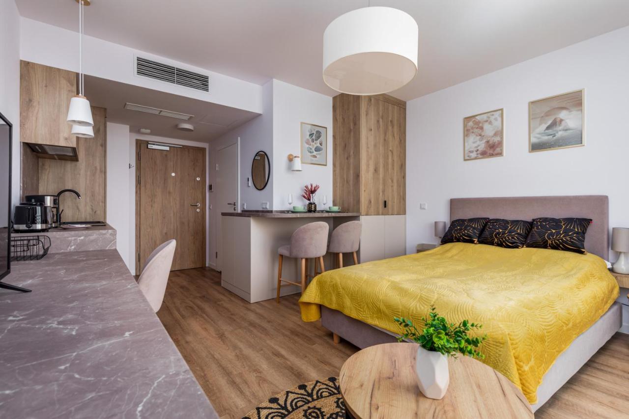 Apartamenty Jantaris Seaview By Noclegi Renters Mielno  Exterior photo